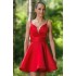 Изкушаваща сатенена къса рокля в червено (RO99509)